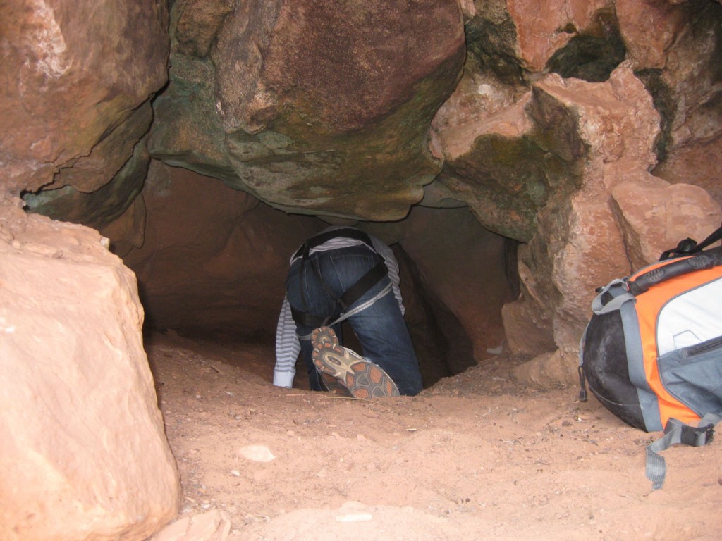 The tunnel/cave at the top of the second chimney.