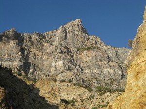 Squaw Peak from near the mouth of Rock Canyon. Click for larger version. Squaw Peak from near the mouth of Rock Canyon. Click for larger version.